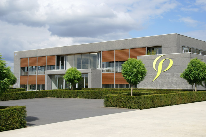 distribución de remedios a base de plantas